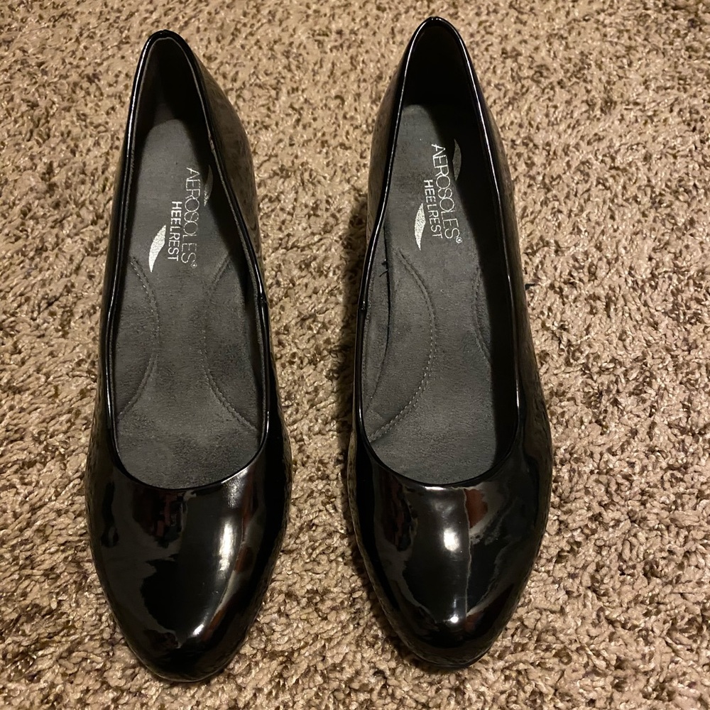 Brand New Aerosoles dress shoes (comfy) size 7